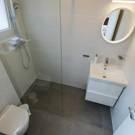 Vila Beautiful With Private Swimming Pool Brisevo